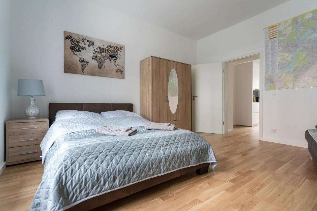 A Stylish Apartment In The Center Of True Berlin Exterior foto