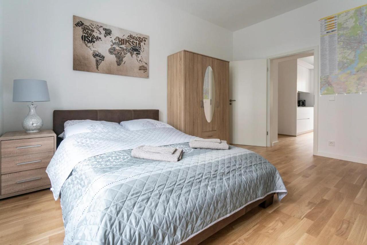 A Stylish Apartment In The Center Of True Berlin Exterior foto